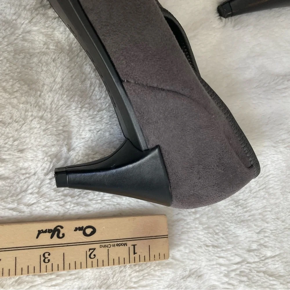 Ecco Danish modern heels ankle boots pointy sleek pull on shoes 40, US 9 - 9.5